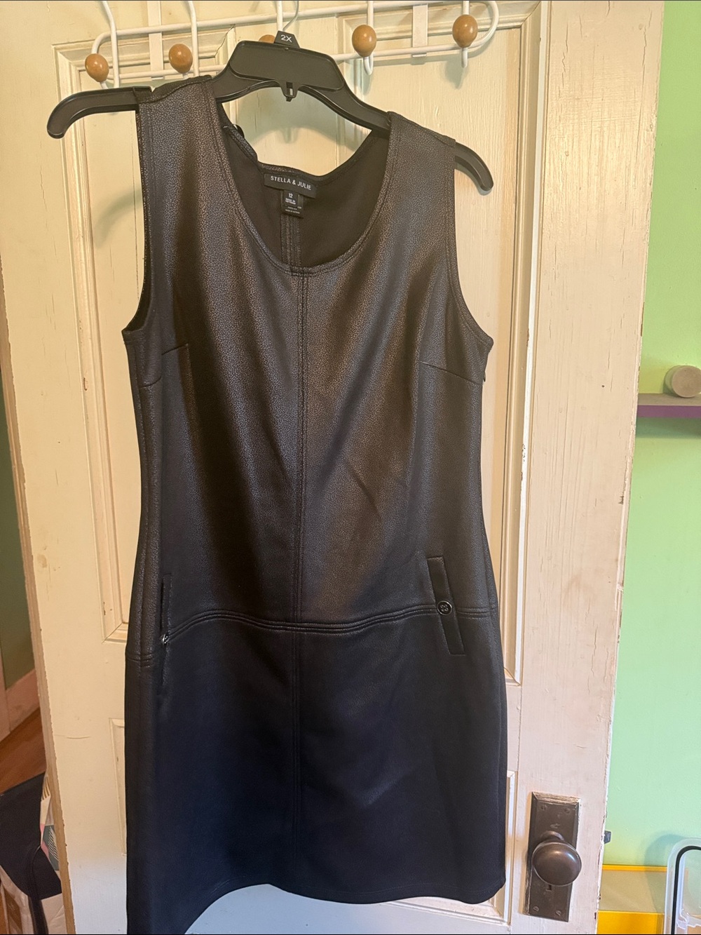 Stella & Jane Black Faux Leather Sleeveless Shift Dress